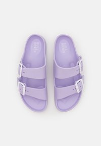 Sandali eleganti Merina oro Zapatos