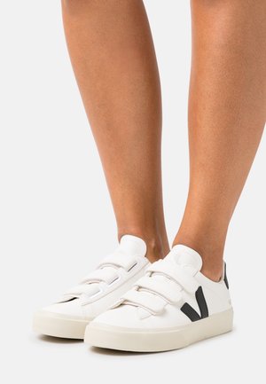 RECIFE LOGO - Sneaker low - extra white/black