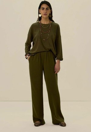 MID WAIST  - Trousers - dunkelgrün