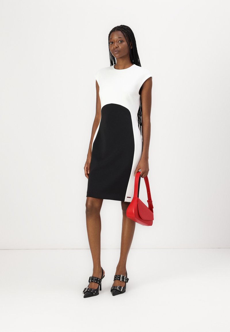 Calvin Klein COLORBLOCK DRESS - Shift dress - black/egret/black - Zalando.ie