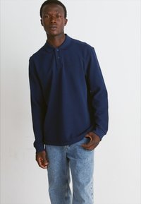 BOSS Top s dlhým rukávom - open blue