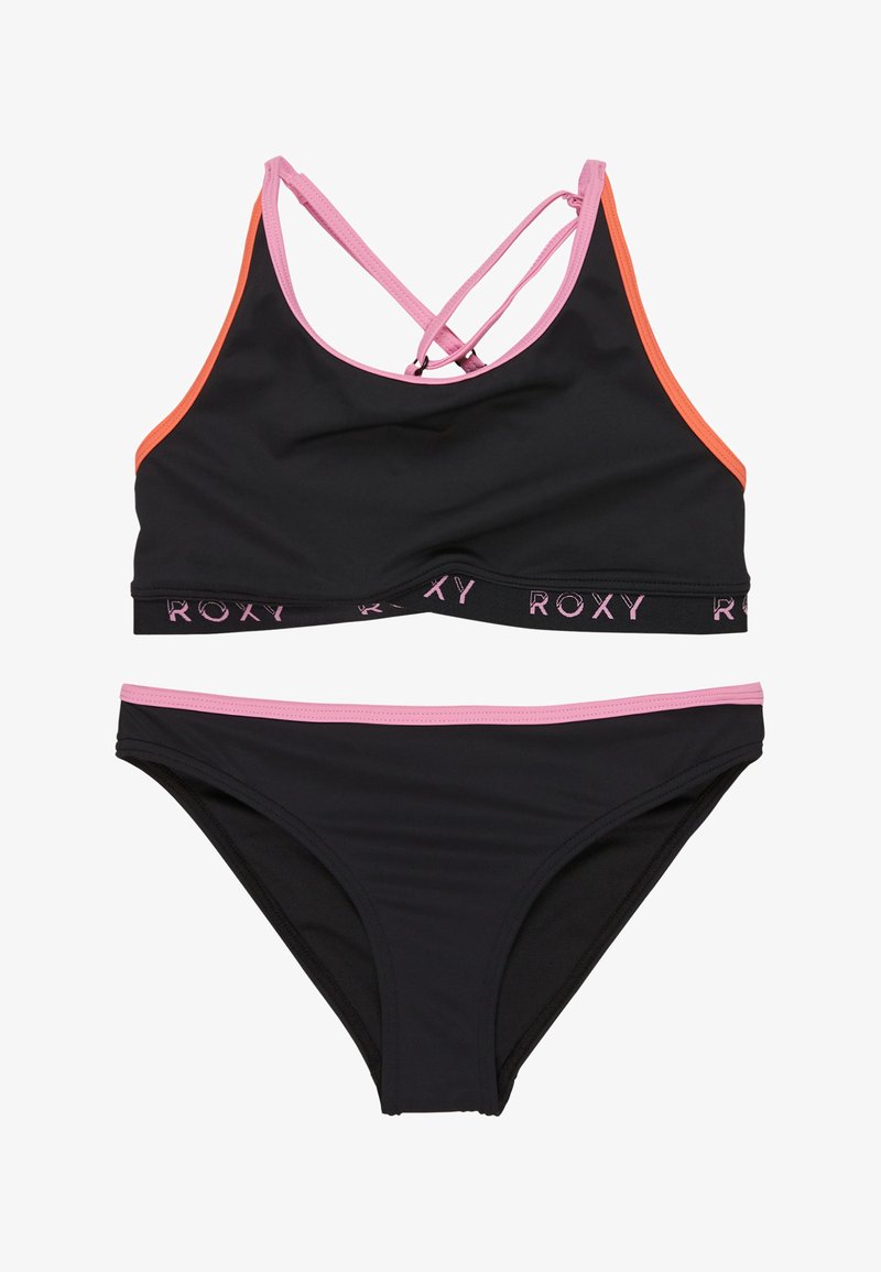 Čierny bikiny set pozostávajúci z topu s tank strihom s ružovými a oranžovými ramienkami a detailom loga, doplnený o zladené čierne nohavičky s ružovými akcentmi.