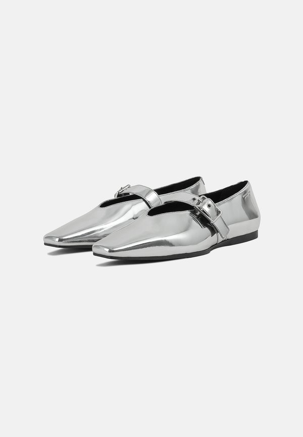 WIOLETTA - Ankle strap ballet pumps - silver2
