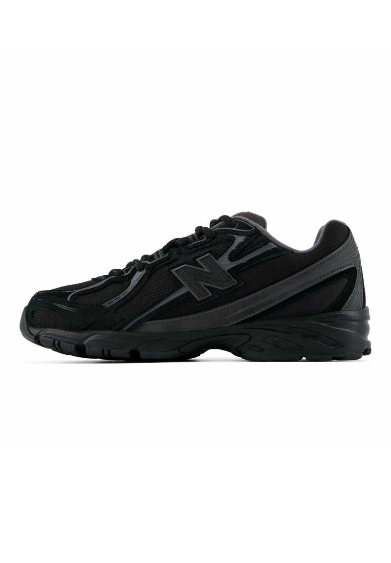 U740 black