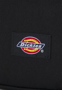 Dickies MOREAUVILLE MESSENGER UNISEX - Schoudertas - black/zwart ...