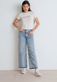 Calvin Klein Jeans RUNNER - Tenisky - eggshell/whisper pink