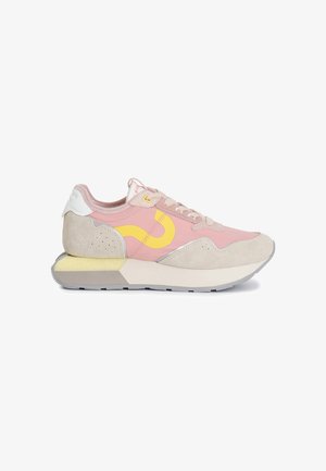 Sneakers with a pink and beige upper, suede and mesh materials, yellow accent, rubber sole, and a padded collar for comfort.