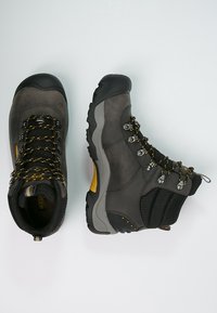 Keen REVEL III - Hikingschuh - magnet/tawny olive