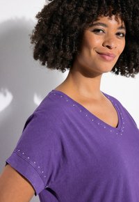 Angel of Style Triko s potiskem - violet