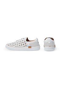 White sneakers featuring perforated design, round eyelets, rubber sole, and brown leather accents. Side and back views shown.