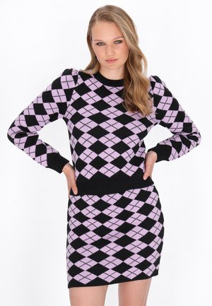 Pulover - black lilac