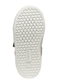 Semelle de chaussure en caoutchouc blanc avec un motif en diamant texturé, comportant des trous de ventilation et un logo avec la mention "GEOX" suivi du numéro "21."