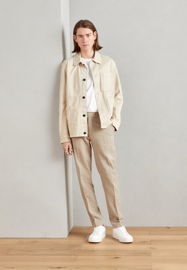 CLUB PANTS - Chinos - sand2