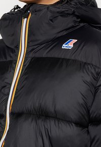K-Way Winterjacke - black