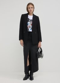 Calliope CON SPACCO  - Gonna lunga - nero