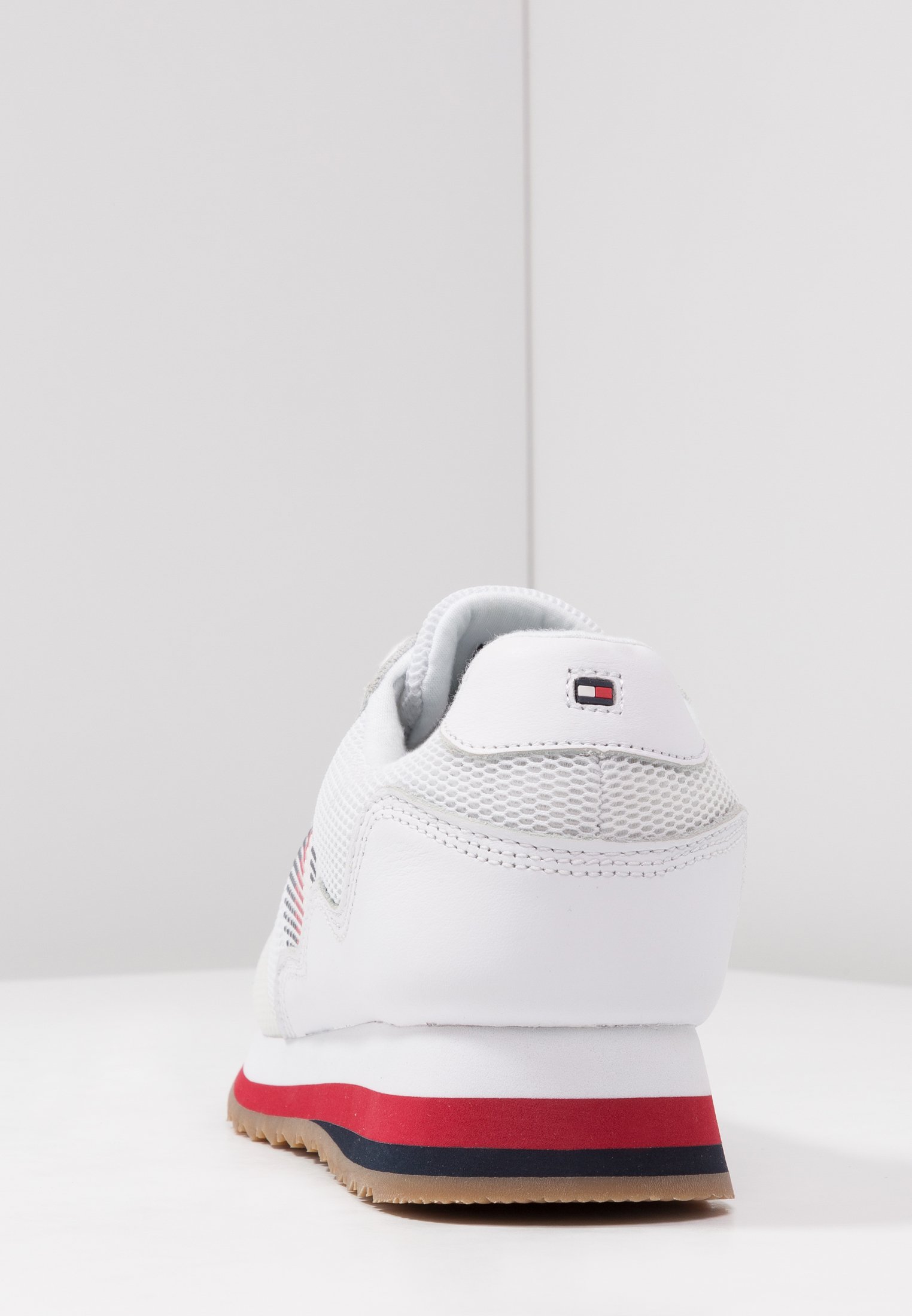 retro sneakers tommy hilfiger