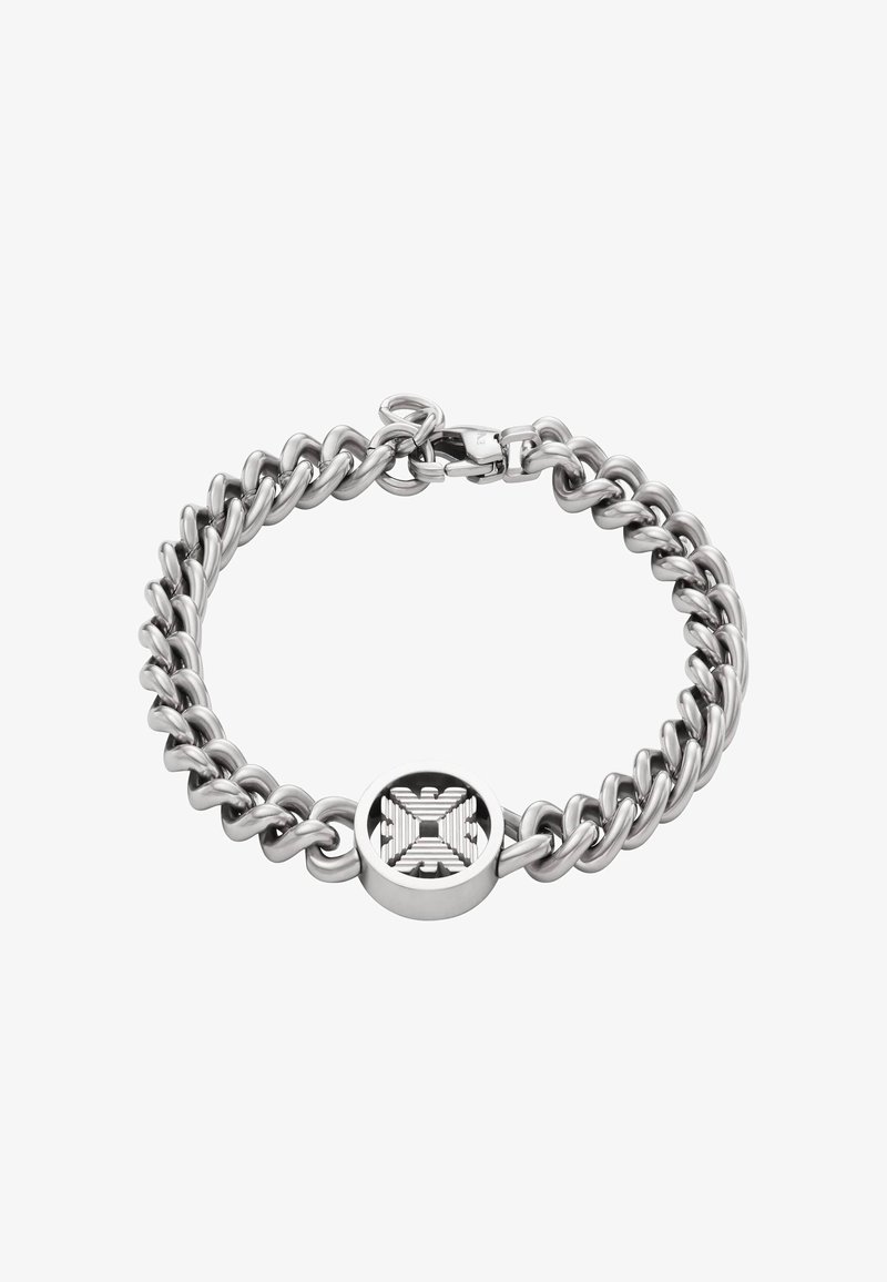 Silberne Kettenarmband mit ineinandergreifenden Gliedern und einem kreisförmigen Anhänger, der in der Mitte ein strukturiertes geometrisches Muster aufweist.