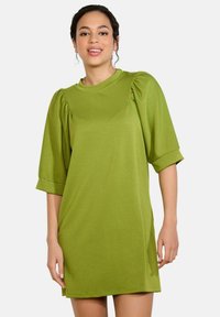 Unausgewählt, green moss