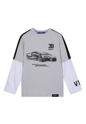 Graues Langarm-T-Shirt mit einer Illustration eines schwarzen Autos, "Bugatti"-Logo, weißen Ärmeln und schwarzen Akzenten mit "VT"-Text auf einem Ärmel.