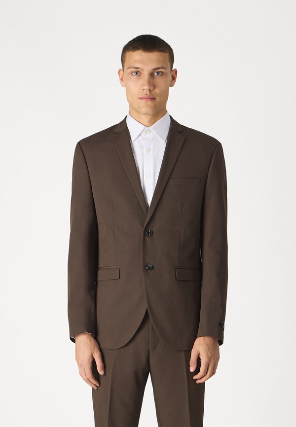 JPRFRANCO  - Suit - mulch