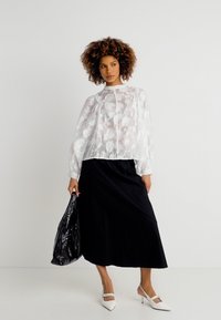 Gina Tricot STRUCTURED BLOUSE - Μπλούζα - creme