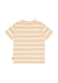 Korte mouwen T-shirt in crème met oranje horizontale strepen. Heeft een ronde halslijn en een gele merklabel aan de onderkant aan de linkerkant.