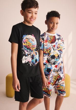 Next, REGULAR FIT - SHORT PYJAMAS 2 PACK  SET. - Pyjama set - multi bright football