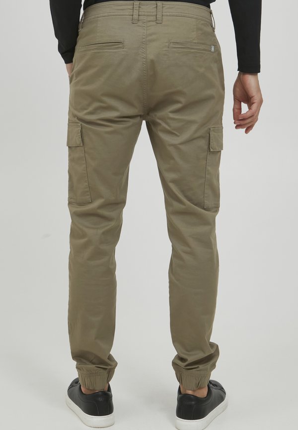 PRLOUKA REGULAR FIT - Cargo trousers - dusty olive2