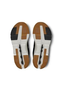 On CLOUDNOVA FORM 2 - Sportcipő - black   ivory