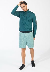 Spyder CAMOUFLAGE - Pantalón corto de deporte - green