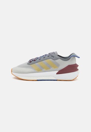 AVRYN UNISEX - Trainers - grey/shadow red