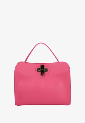 Roze leren handtas met een gladde textuur, voorzien van een zwarte sluiting en een enkele bovenhandgreep. Plat van vorm met afgeronde hoeken.