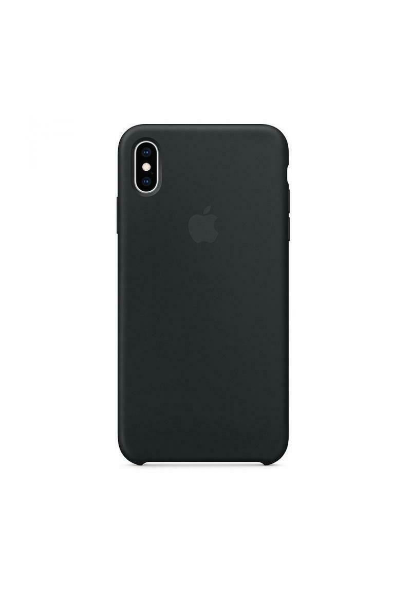 Schwarze Silikon-Smartphonehülle mit glatter Textur, entworfen für ein iPhone, mit Aussparungen für Kamera und Tasten sowie minimalistischem Branding.