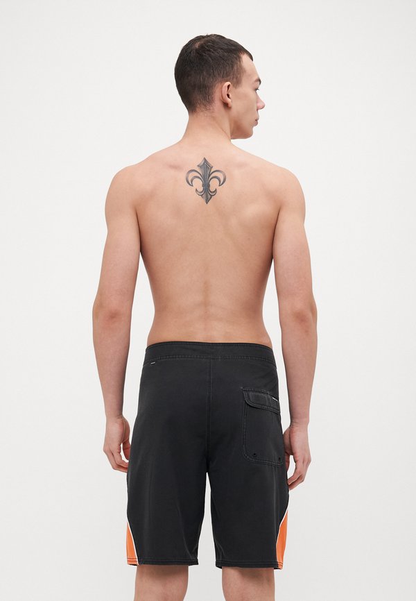 MIRAGE GIANT PRAWN - Swimming shorts - flame2