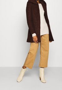 ONLY Cappotto classico - dark brown