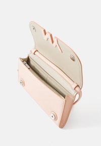 DKNY NICOLE WALLET ON A STRING - Portafoglio - pale peach/lt taupe