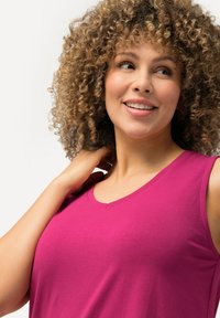 Ulla Popken ÄRMELLOS - Top - pink