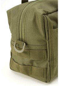 Brandit ACCESSOIRES UTILITY MEDIUM - Handväska - olive