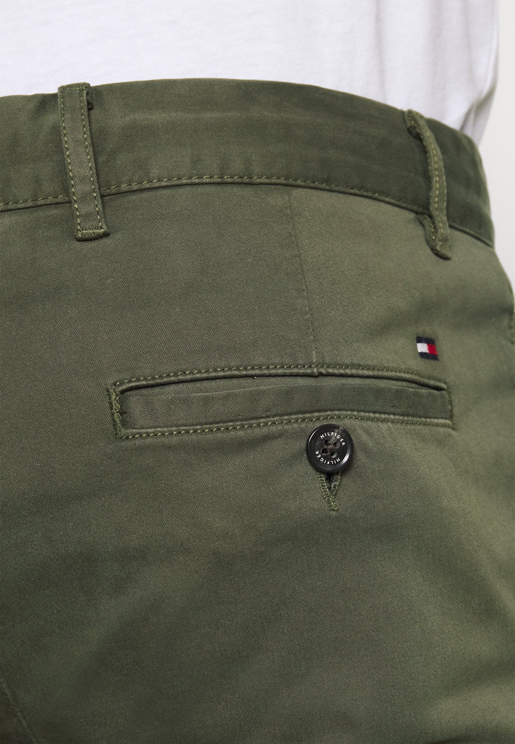 Tommy Hilfiger BLEECKER FLEX - Pantaloni - army green/verde scuro -  Zalando.it