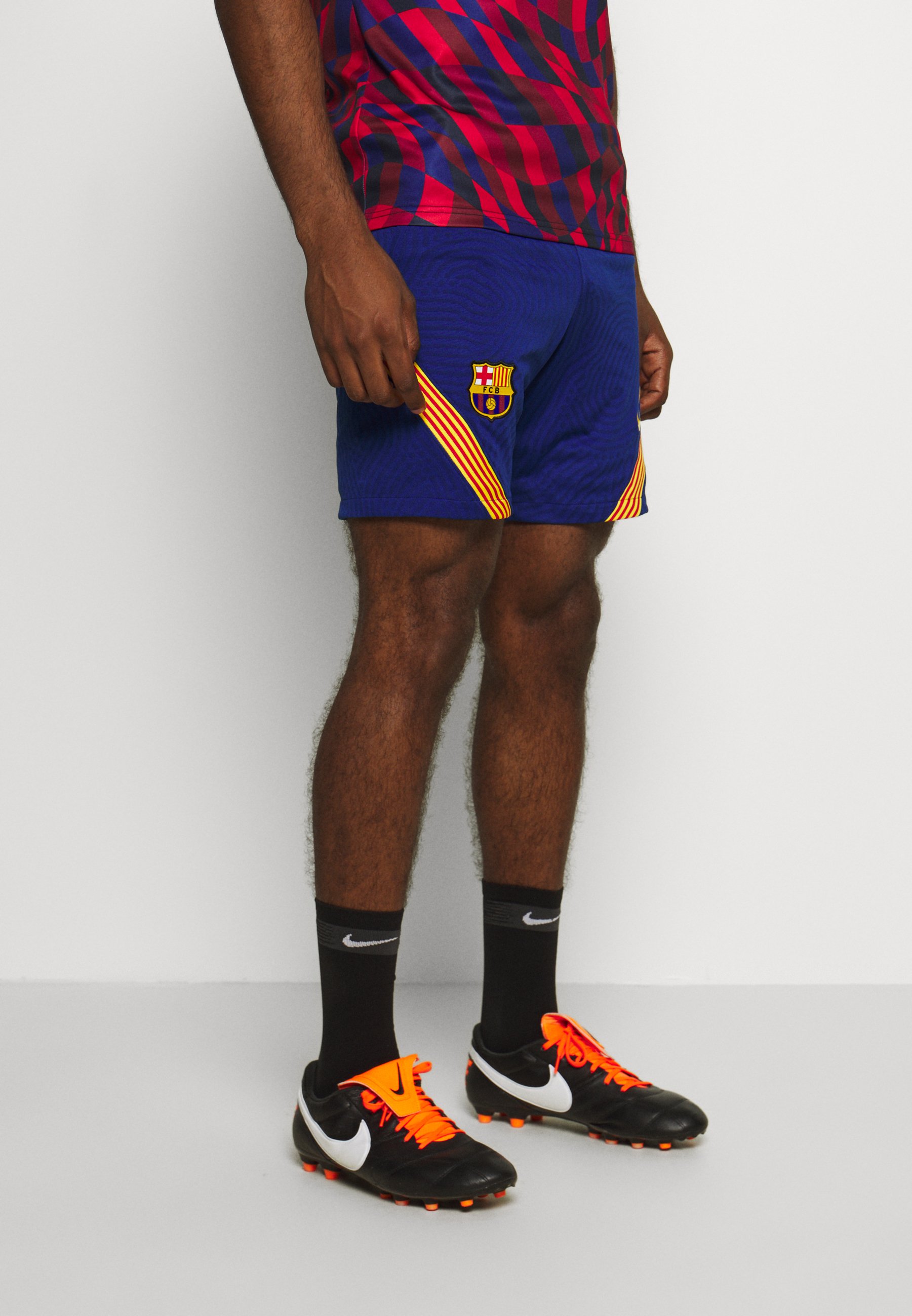 zalando nike shorts