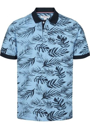 Polo bleu clair avec un motif feuillu noir et un col marine foncé. Manches courtes et détail de patte de boutonnage inclus.