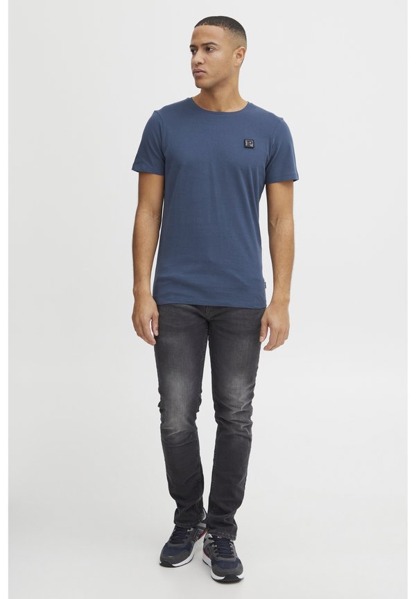 PRChris - Basic T-shirt2