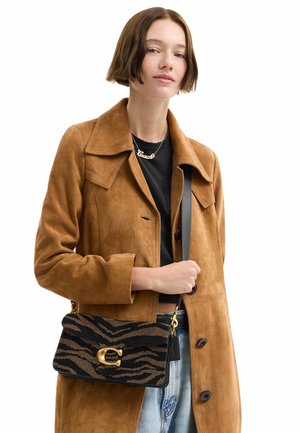COACH, TABBY SHOULDER BAG 26 WITH BEADED TIGER . - Sac à main - b black