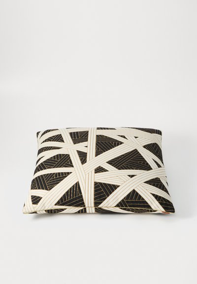 Square cushion featuring a black fabric base with a white woven pattern and gold accents, showcasing a textured design.