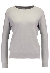 Pull gris clair à manches longues avec col rond, poignets, ourlet et encolure côtelés, en tissu tricoté.