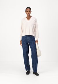 Repeat - Sweter
