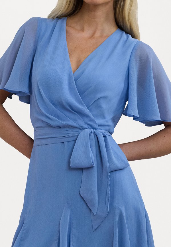 WANDELLA CRINKLE GEORGETTE SURPLICE DRESS - Day dress2