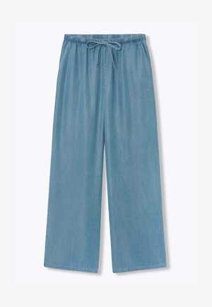 Pantalon bleu clair à jambes larges avec taille élastique et cordon de serrage à l'avant, en tissu denim doux.