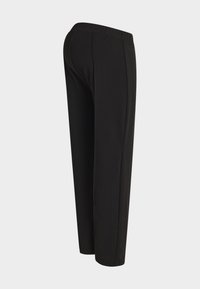 Selezionato, black