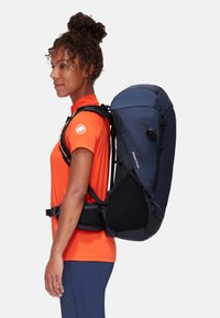Mammut DUCAN 30 WOMEN - Mochila - marine/black